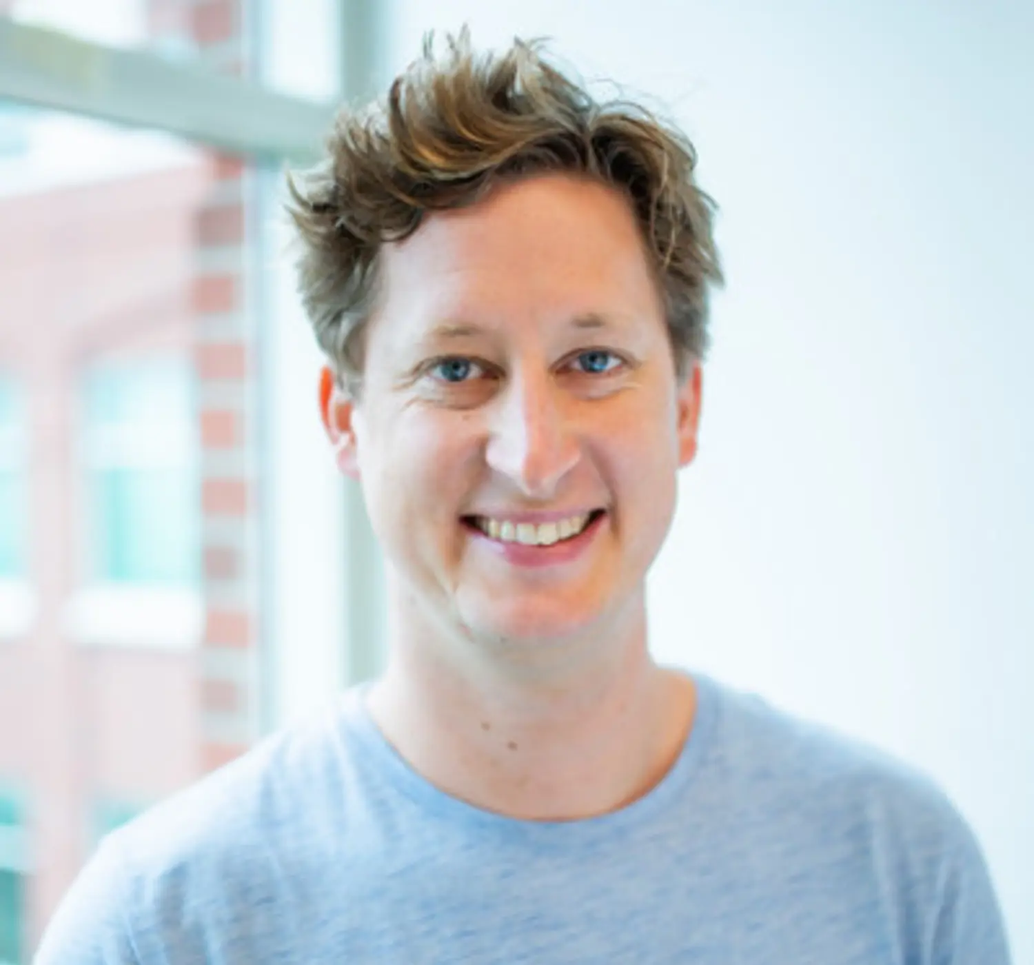 Interview | Bouke de Jong - Science & Technology officer