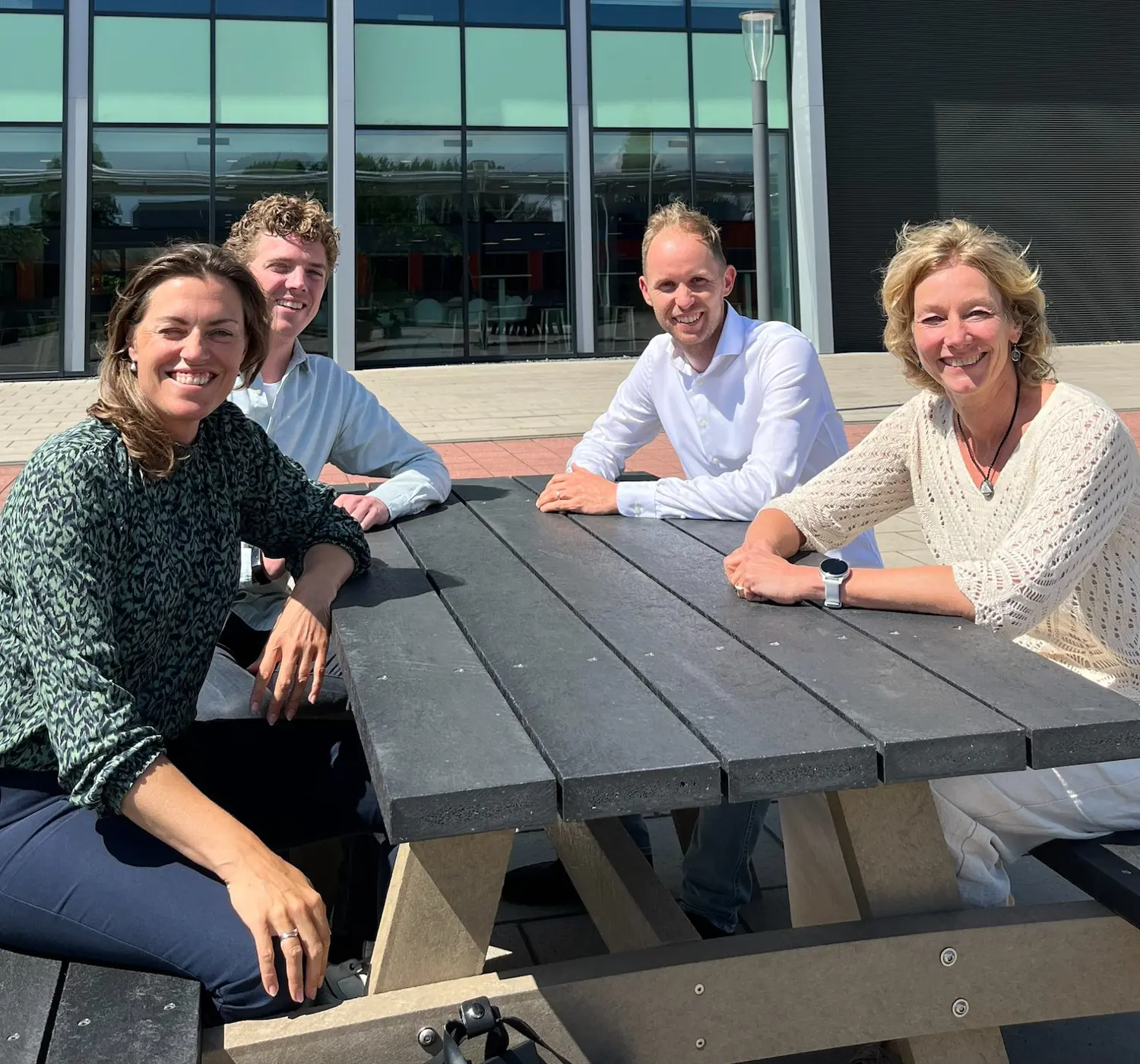 Planet B.io and StartLife Engage in Mutual Partnership